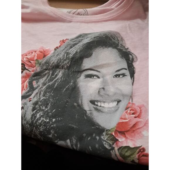 Copied - Official Selena Merchandise Girls Medium Pink T-shirt - Picture 1 of 6